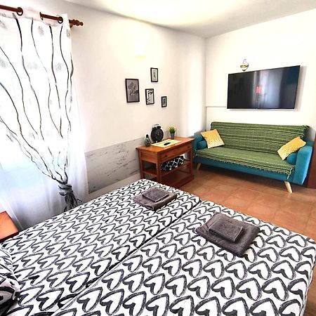 Casa Daria - Wifi - swimming pool Apartment Costa De Antigua Bagian luar foto
